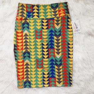 NWT LuLaRoe small Cassie pencil skirt